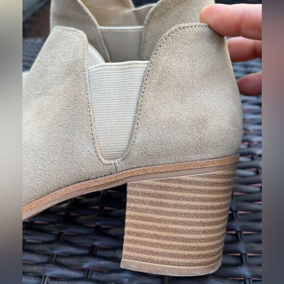 Zara Light Beige/Cream Suede Ankle Booties, Elastic Side Inserts Size 38 - Picture 5 of 13